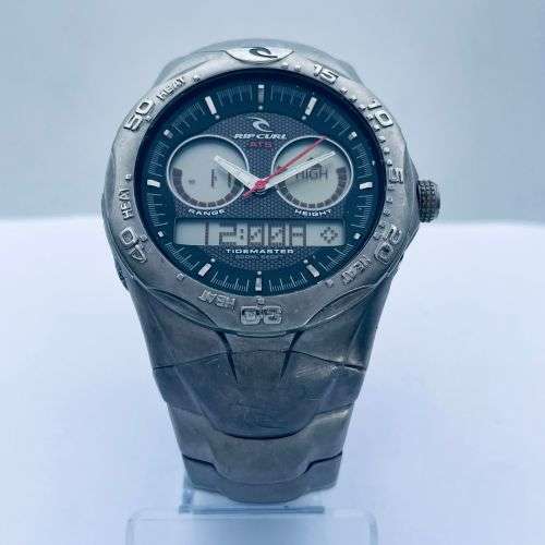 Men s Watches RIPCURL Tidemaster 200m Titanium Sports Watch was sold for 509.00 on 14 Jun at 22 16 by AK Exclusive in Durban ID 588882170